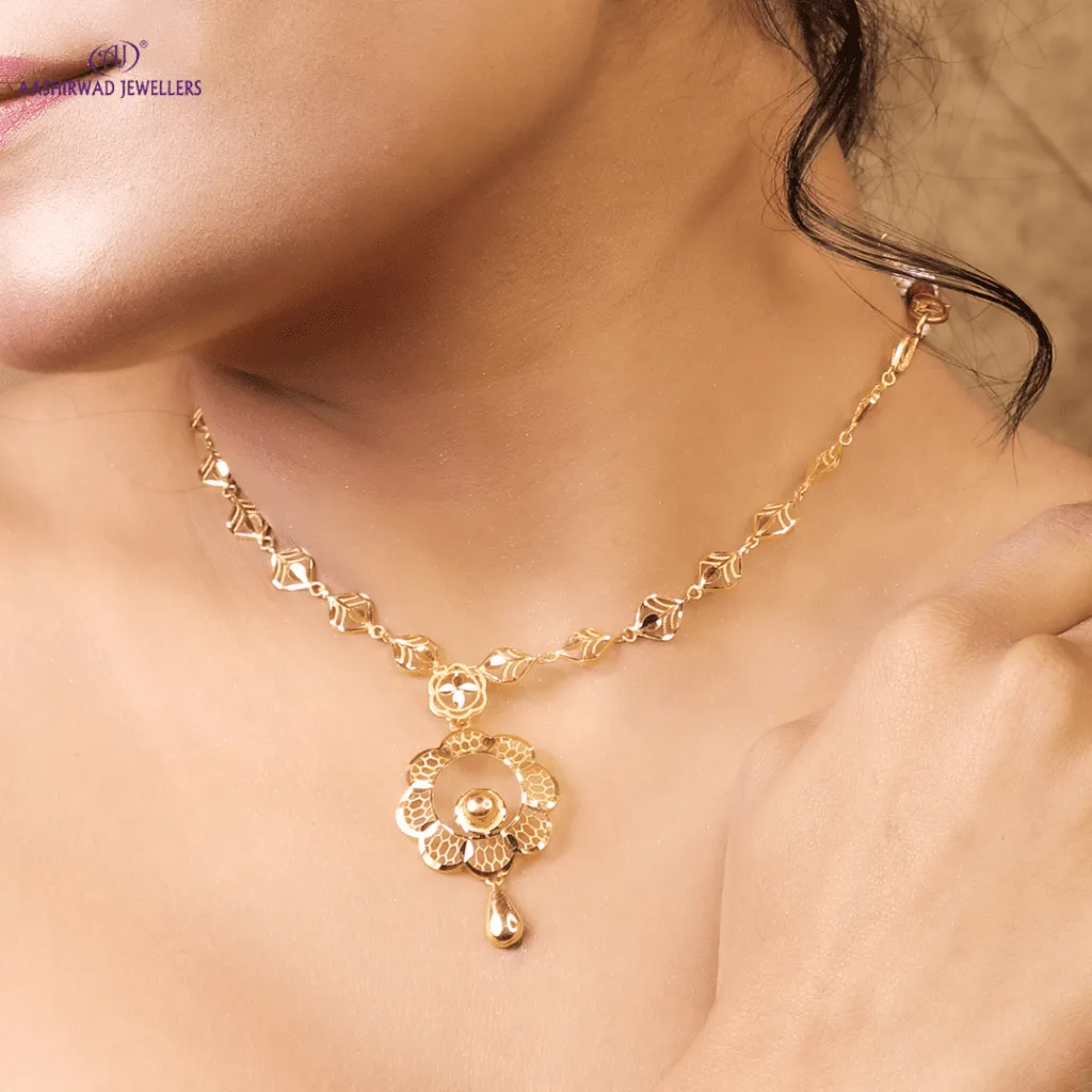 gold-set-with-earrings-02 Gold set with earrings