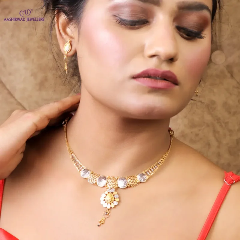 Golden Grace Necklace