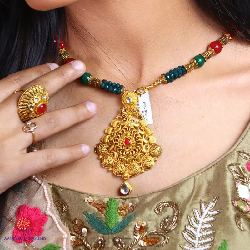 Golden Majesty Necklace